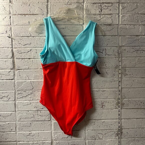 NY&C Colorblock One-Piece Swimsuit - Medium - Picture 1 of 8
